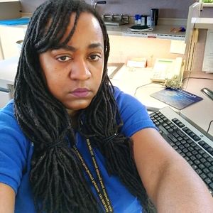 Meet your Posher, Carissa